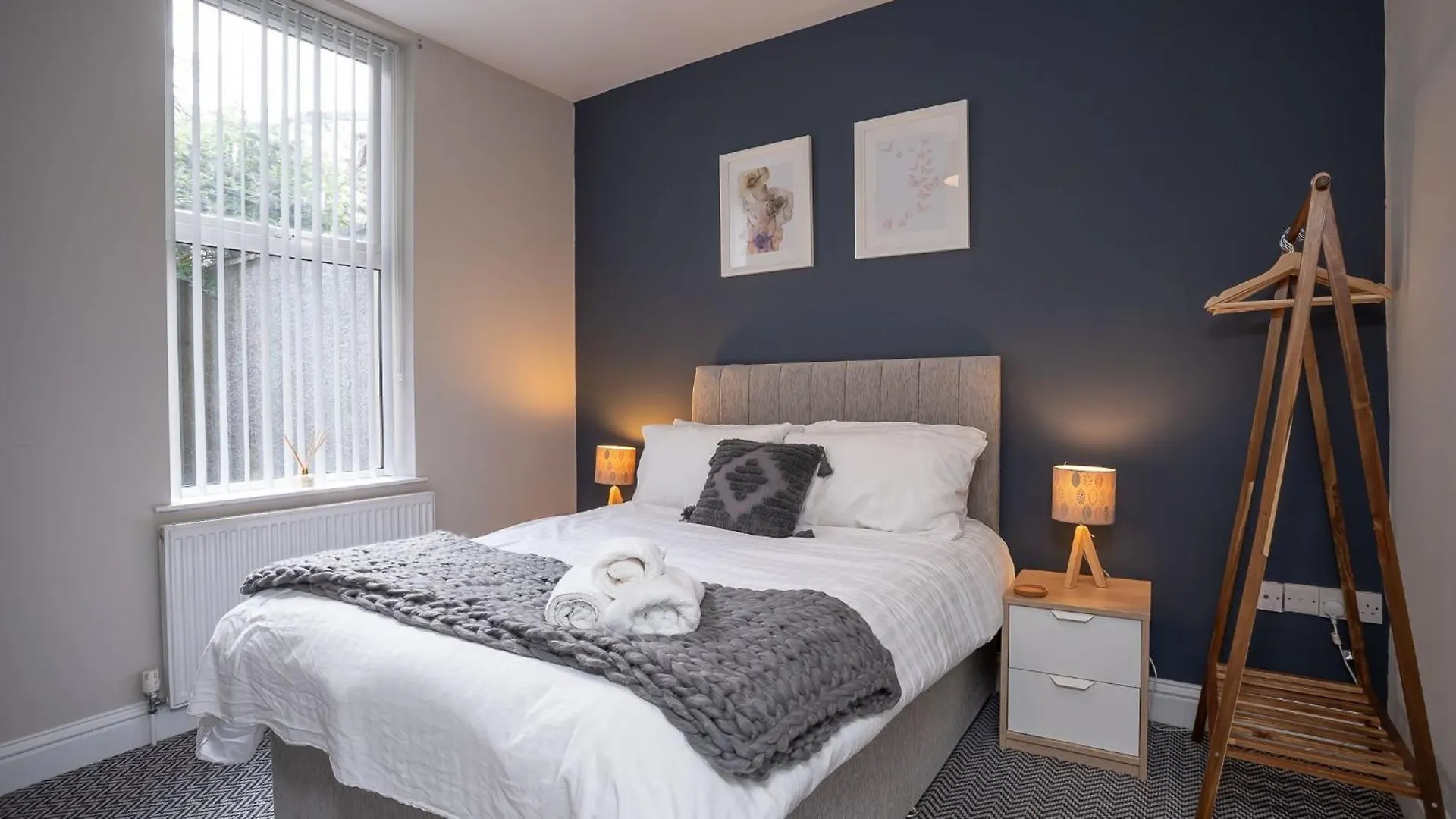2 Bdr & 1 Bdr Apartments At Queens Uni By Belfast City Breaks Ηνωμένο Βασίλειο
