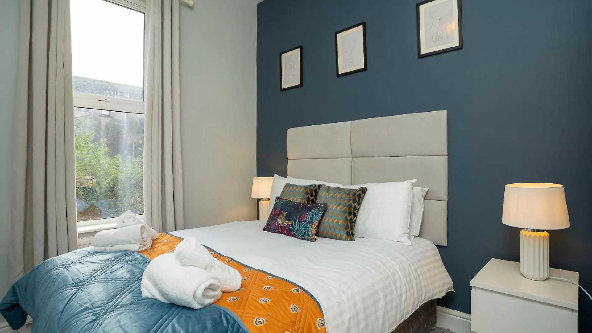 2 Bdr & 1 Bdr Apartments At Queens Uni By Belfast City Breaks Ηνωμένο Βασίλειο