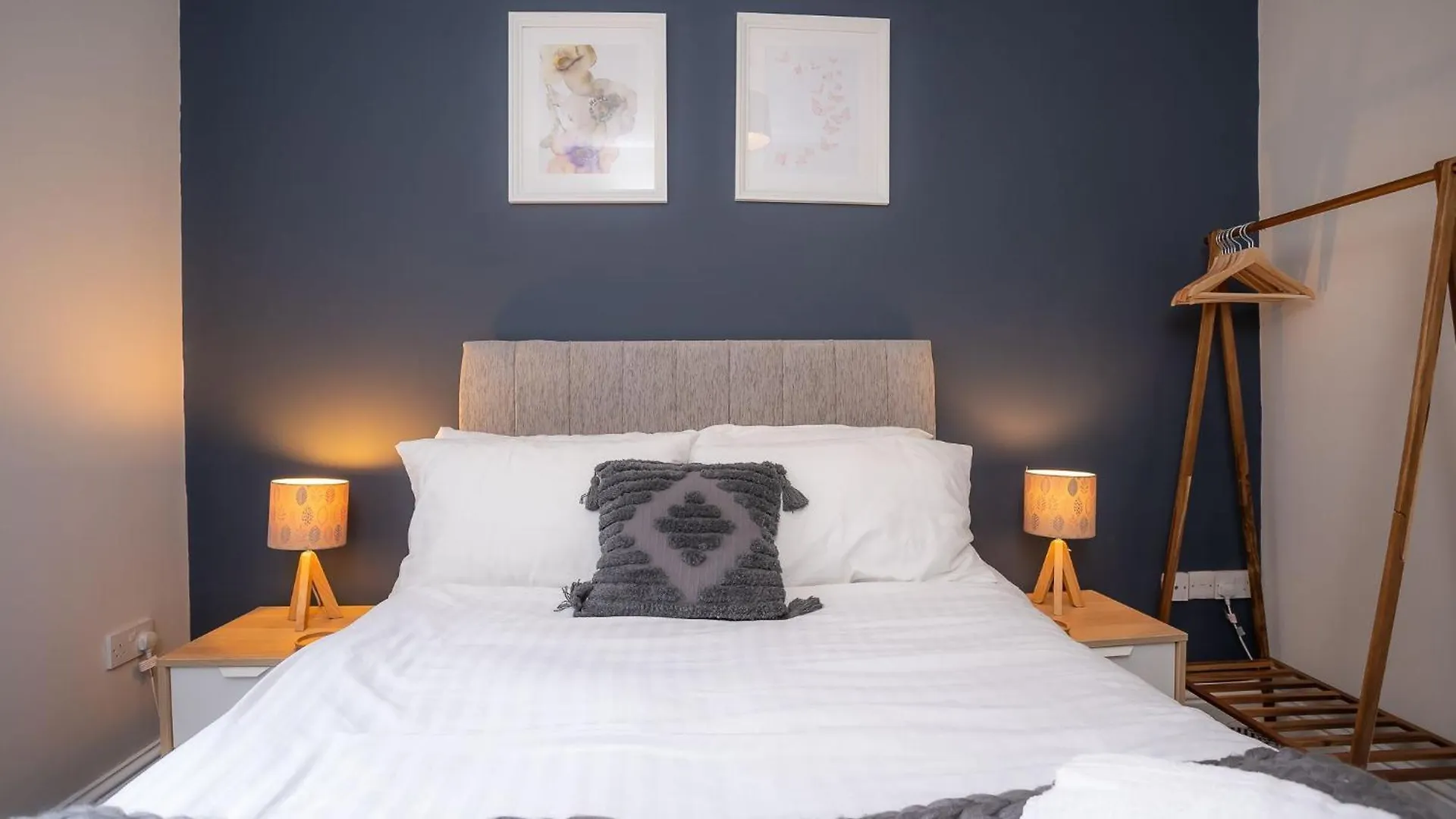2 Bdr & 1 Bdr Apartments At Queens Uni By Belfast City Breaks Ηνωμένο Βασίλειο